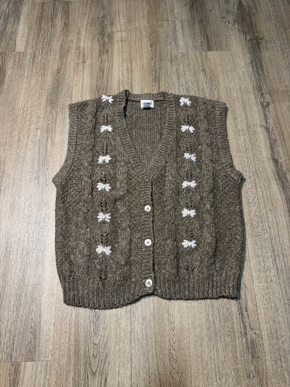 Vintage Koret Women's Knit V-Neck Button-Front Sweater Vest